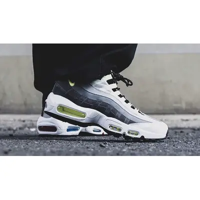 Air max 95 greedy on outlet feet