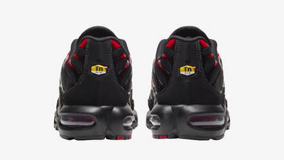 nike air max plus red black white