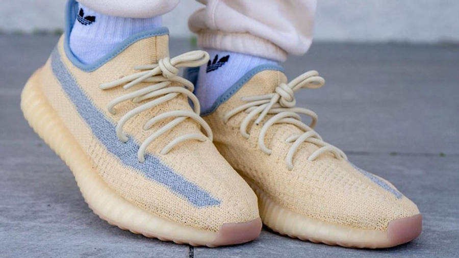 yeezy 350 linen