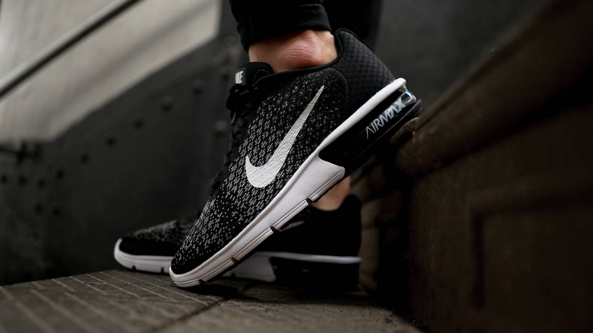 Latest Nike Air Max Sequent Trainer 