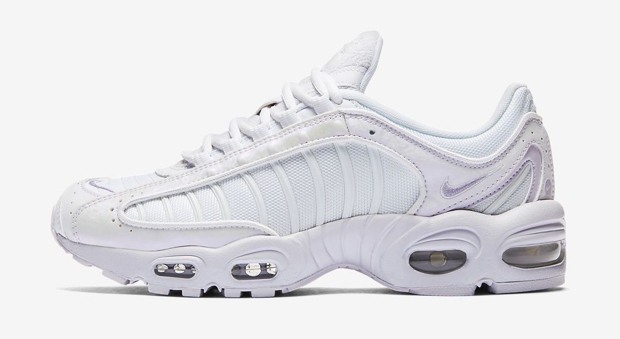 air-max-tailwind-iv-shoe-22fgbw