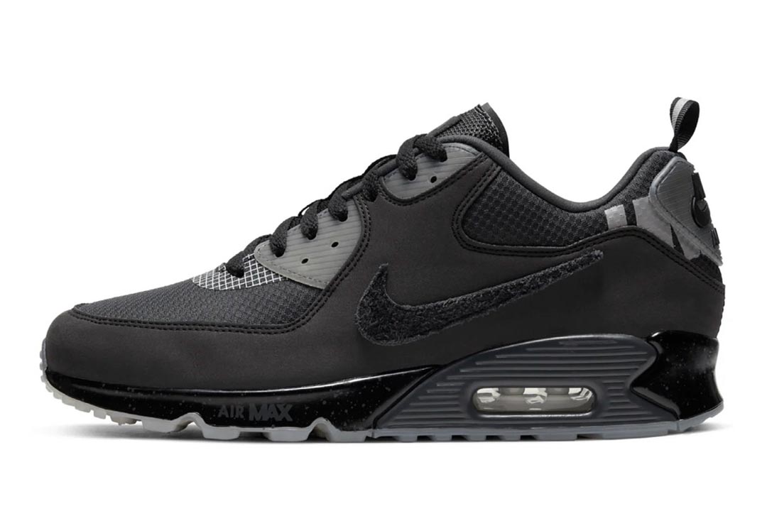 UNDEFEATED x Nike Air Max 90 "Black"