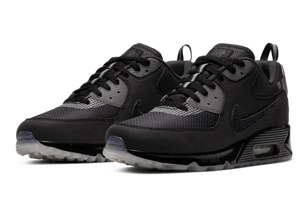 UNDEFEATED x Nike Air Max 90 "Black"