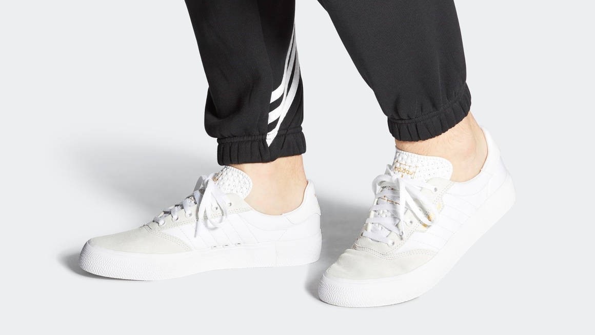 Last Chance to Grab These 10 Amazing Steals at adidas UK for Less Than ...