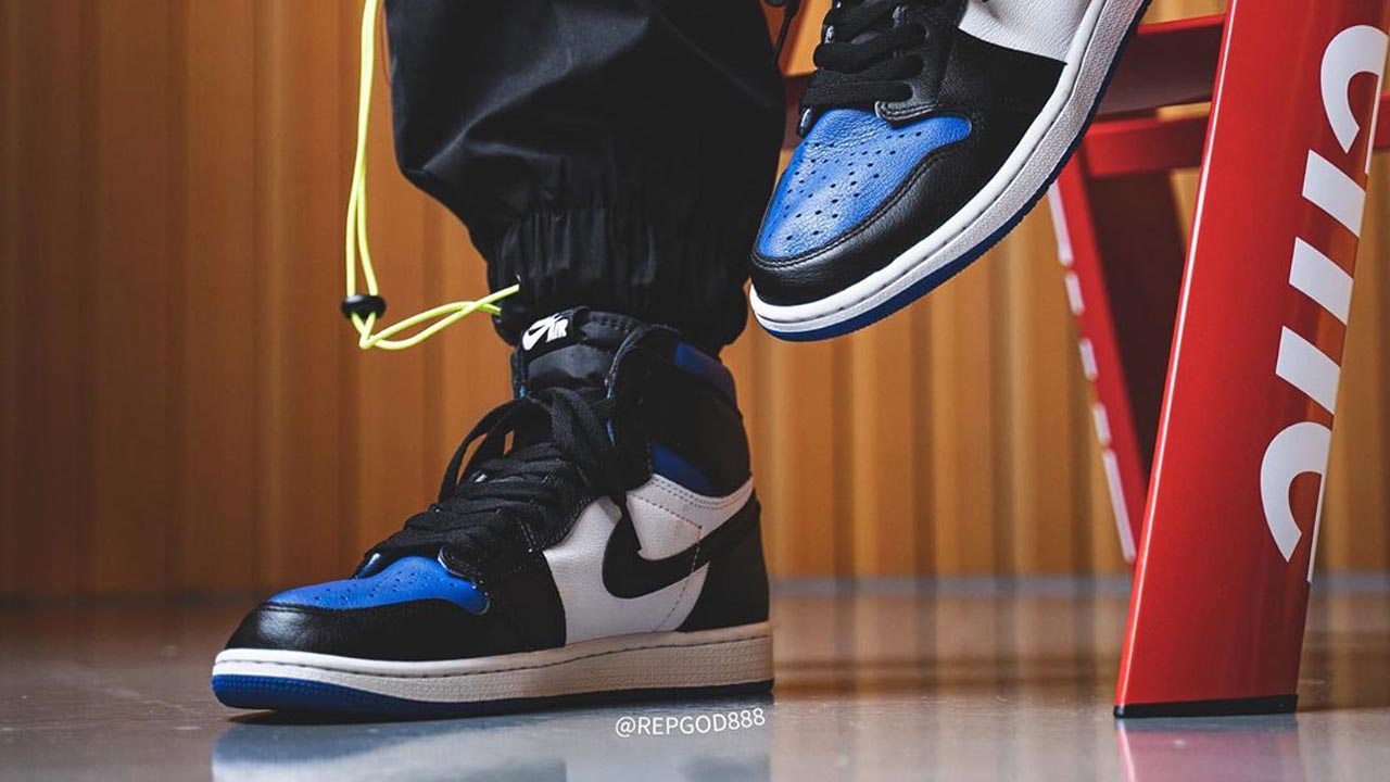 Air Jordan 1 High OG "Game Royal Toe"