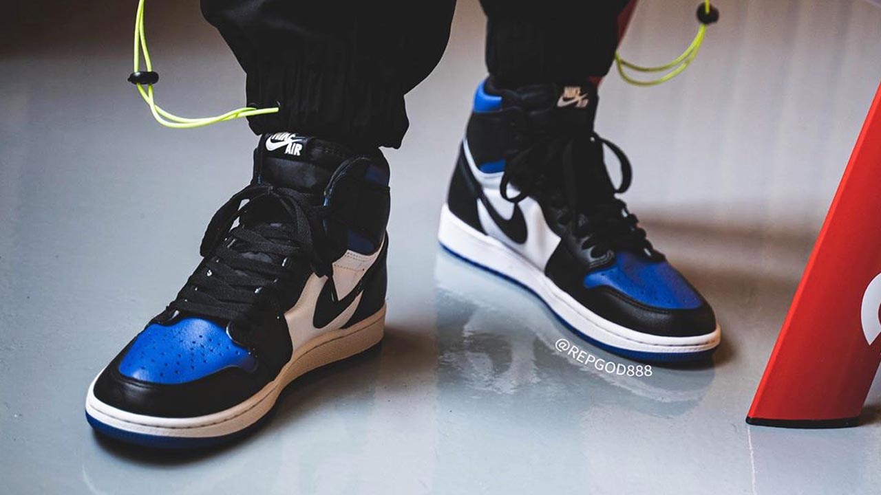 Air Jordan 1 High OG "Game Royal Toe"
