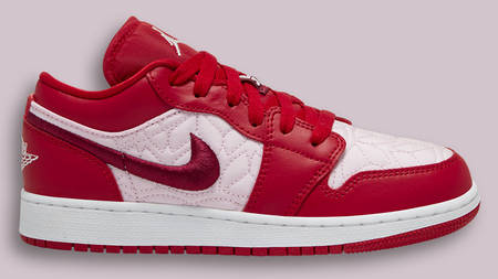 Peep The Cute Quilting On The Jordan 1 Low GS Pink Quilt! Peep The Cute Quilting On The Jordan 1 Low GS Pink Quilt!