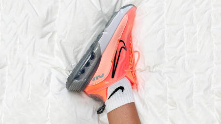 Editor's Pick: An Exclusive Look At The Nike Air Max 2090 In 'Lava Glow' Editor's Pick: An Exclusive Look At The Nike Air Max 2090 In 'Lava Glow'