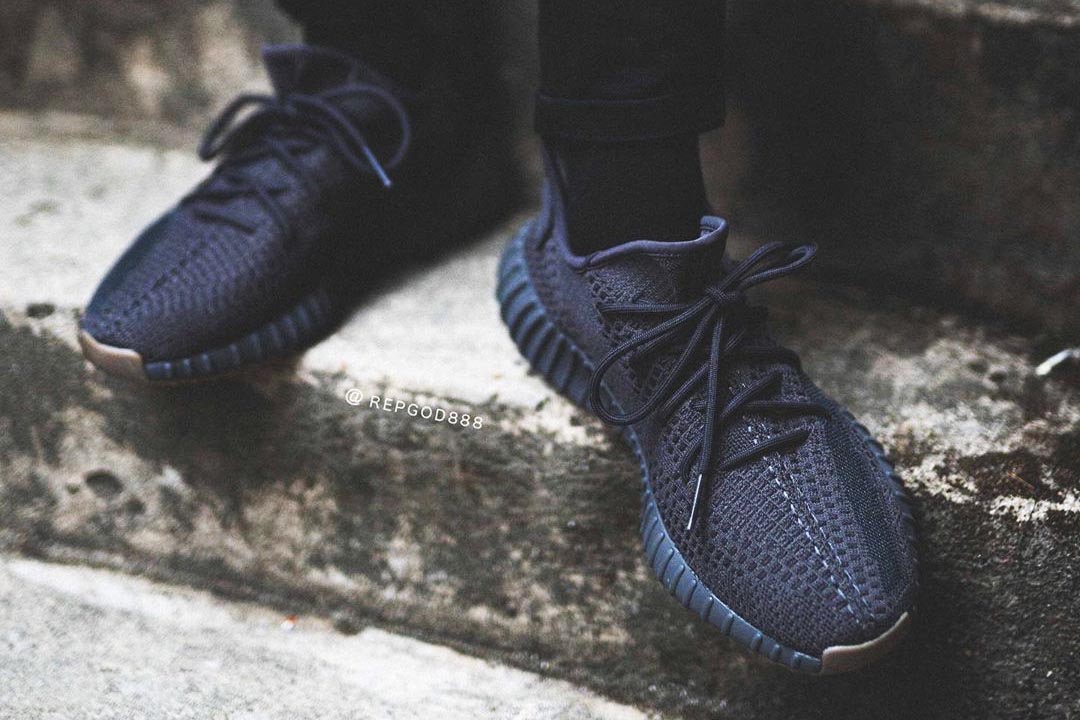 Yeezy Boost 350 V2 "Cinder"