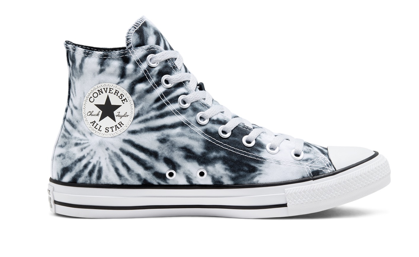 Convere Twisted Vacation Chuck Taylor All Star Black White