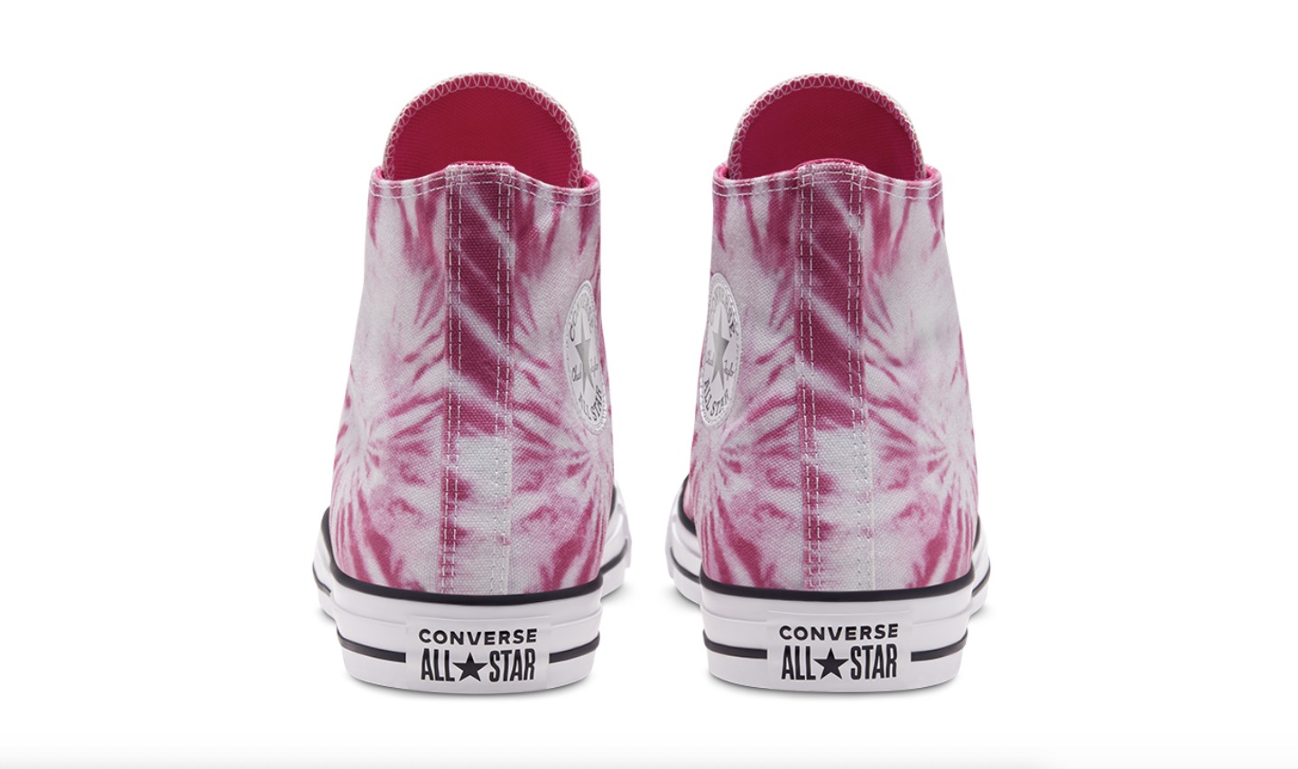 Convere Twisted Vacation Chuck Taylor All Star Pink