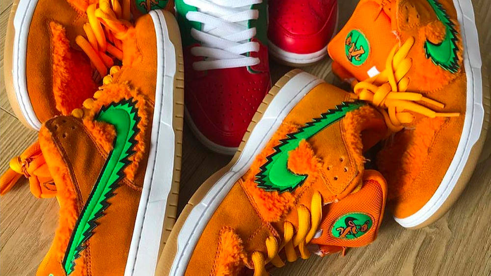 The Grateful Dead x Nike SB Dunk Low Surfaces in an Orange Colourway Grateful Dead x Nike SB Dunk Low "Orange"