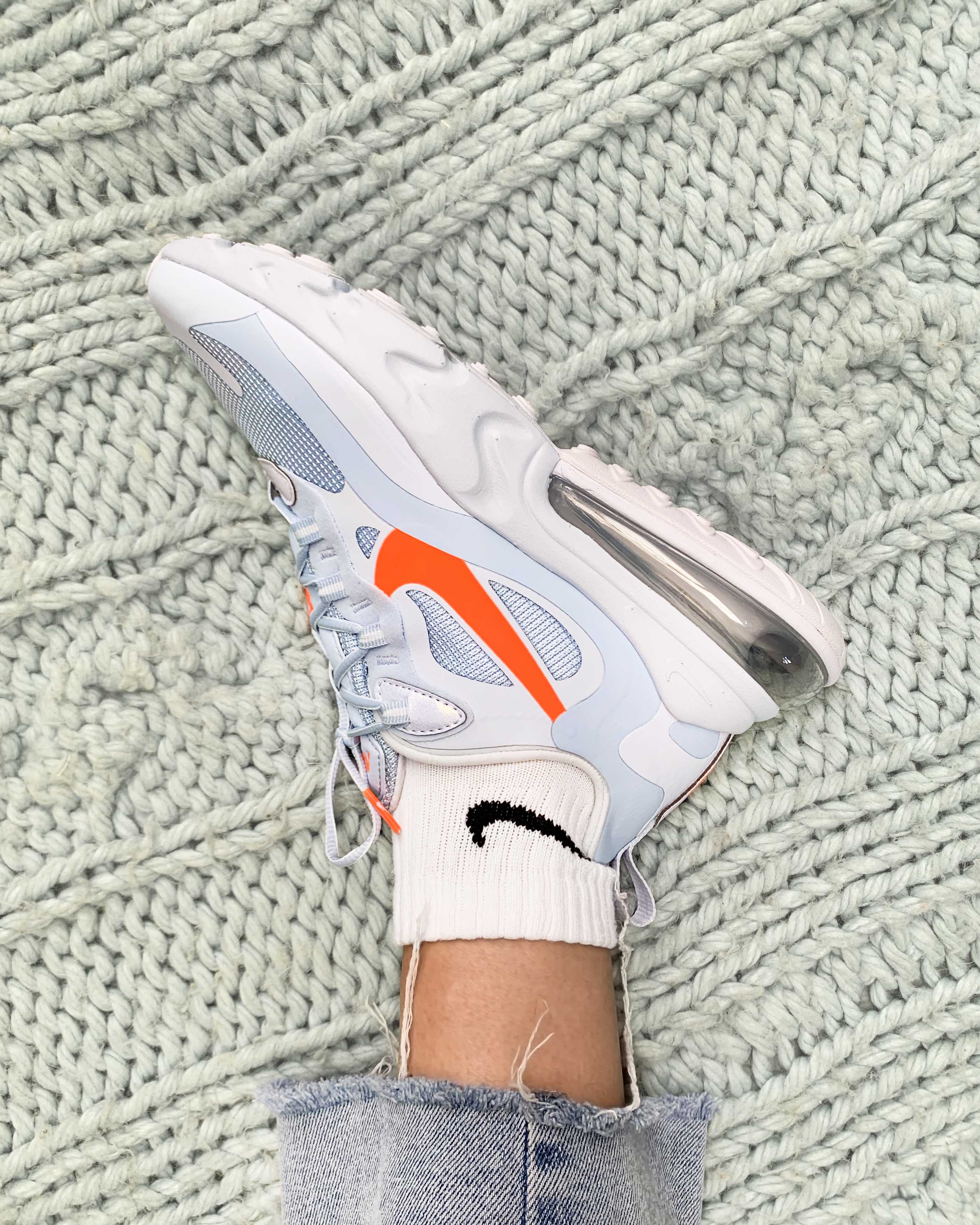 Nike Air Max 270 React Hydrogen 6