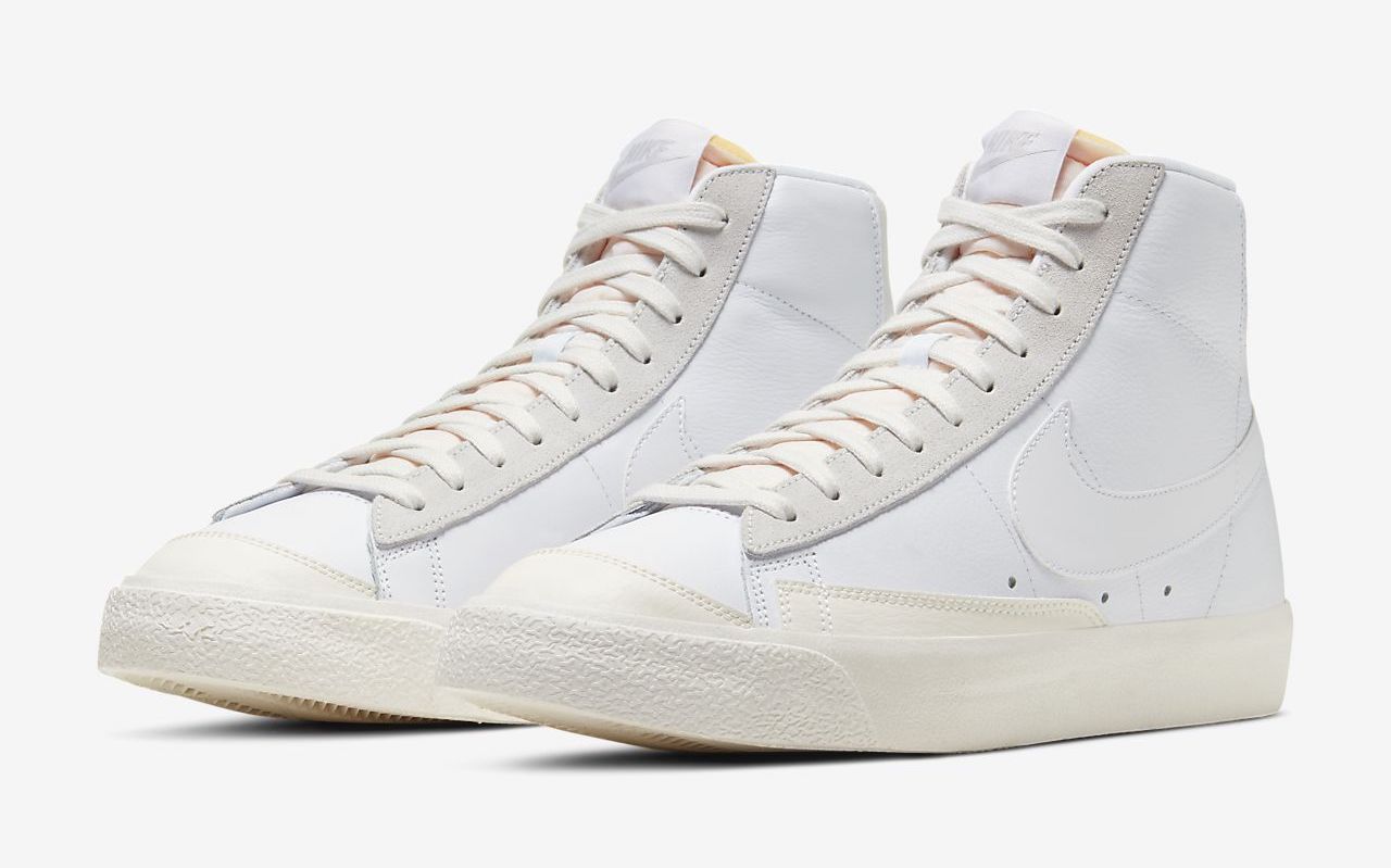 Nike Blazer Mid White Sail front