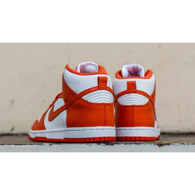 dunk hi retro orange blaze