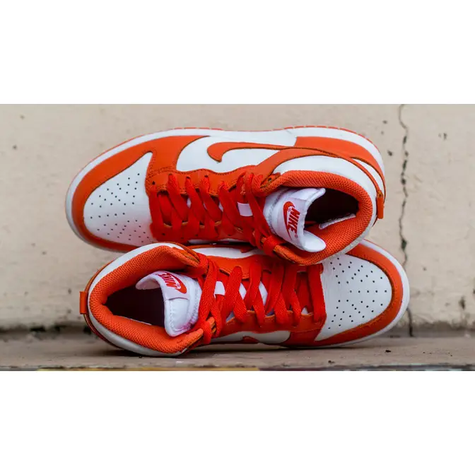 dunk hi retro orange blaze