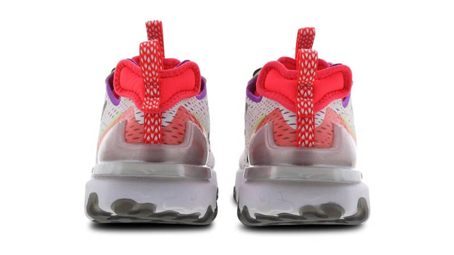 nike react vision pink and white