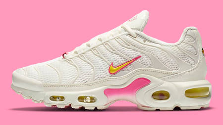 This Pretty Nike Air Max Plus Is A Summer-Essential This Pretty Nike Air Max Plus Is A Summer-Essential