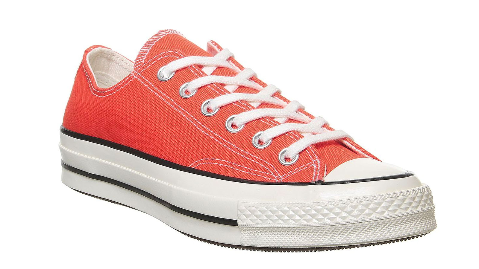 Orange converse low