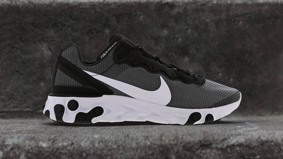 nike react 55 black orange