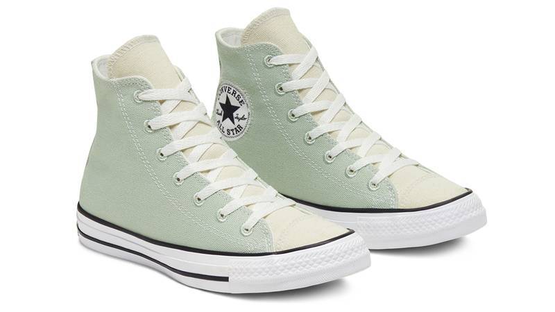 chuck norris converse white