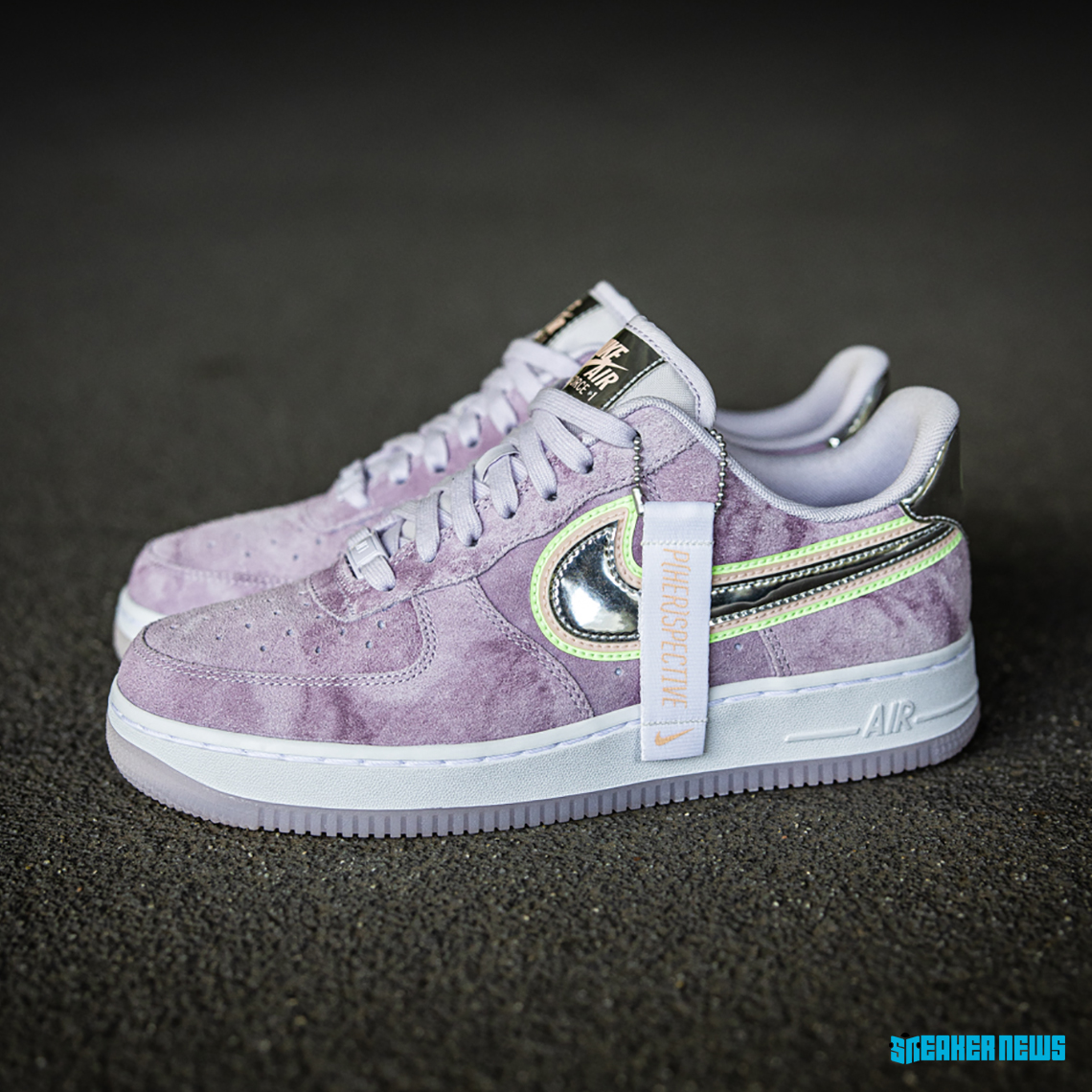 nike-air-force-1-womens-foot-locker-galaxy-2-1