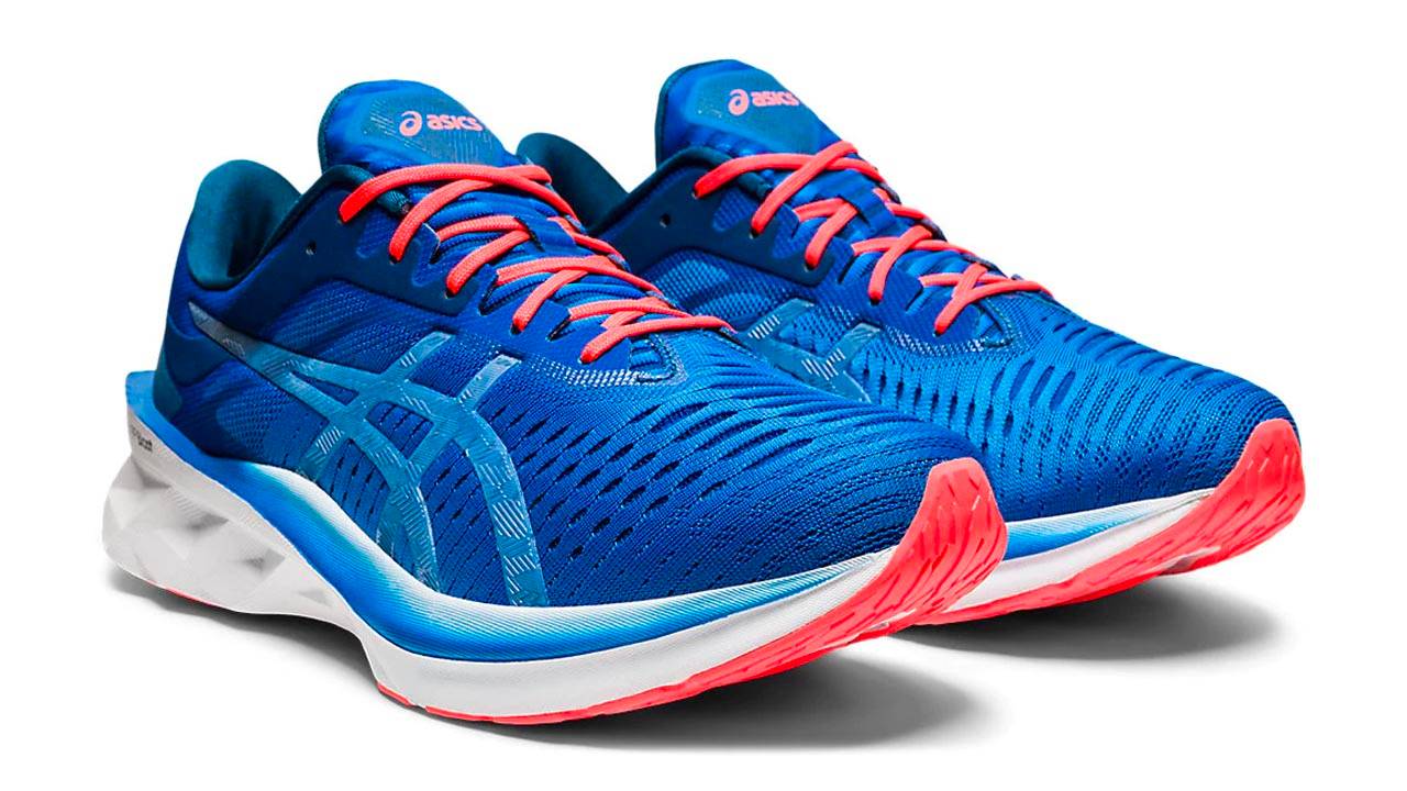 ASICS Novablast