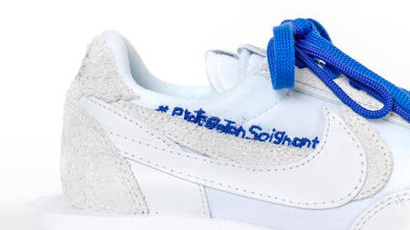 The sacai x Nike LDWaffle "Protege Ton Soignant" Gets Auctioned For COVID-19 Relief The sacai x Nike LDWaffle "Protege Ton Soignant" Gets Auctioned For COVID-19 Relief