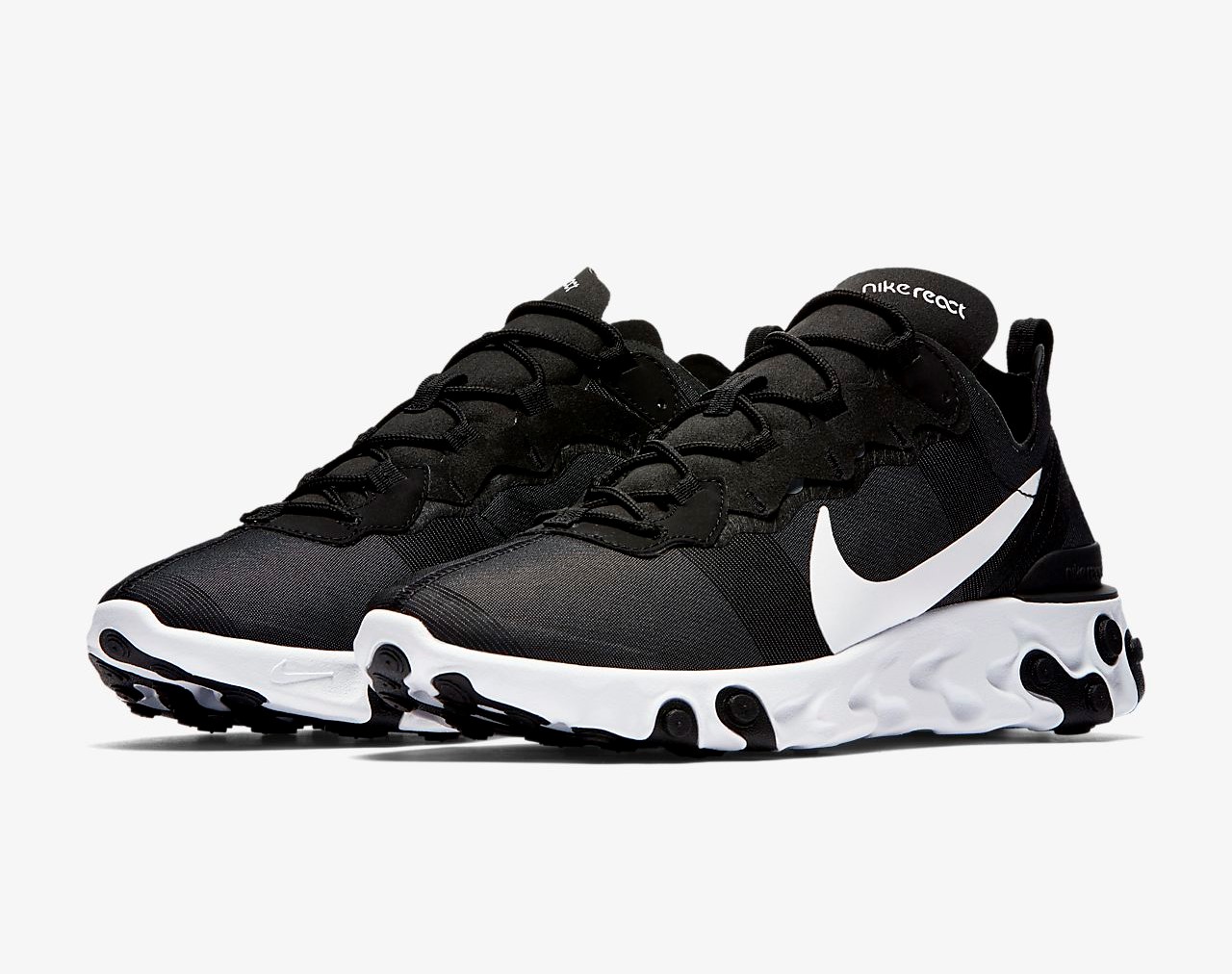 The 20 Best Sneaker and Clothing Steals From the Nike UK Sale 5