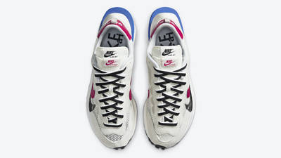 sacai x nike vaporwaffle sail sport fuchsia