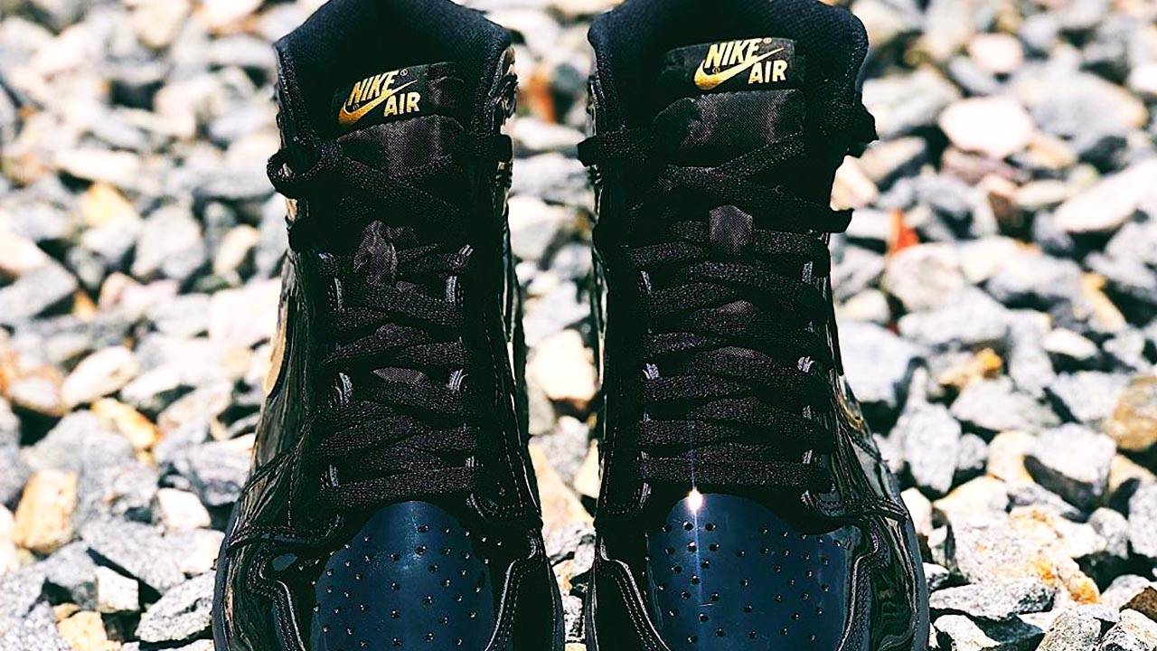 Air Jordan 1 High OG "Black Patent"