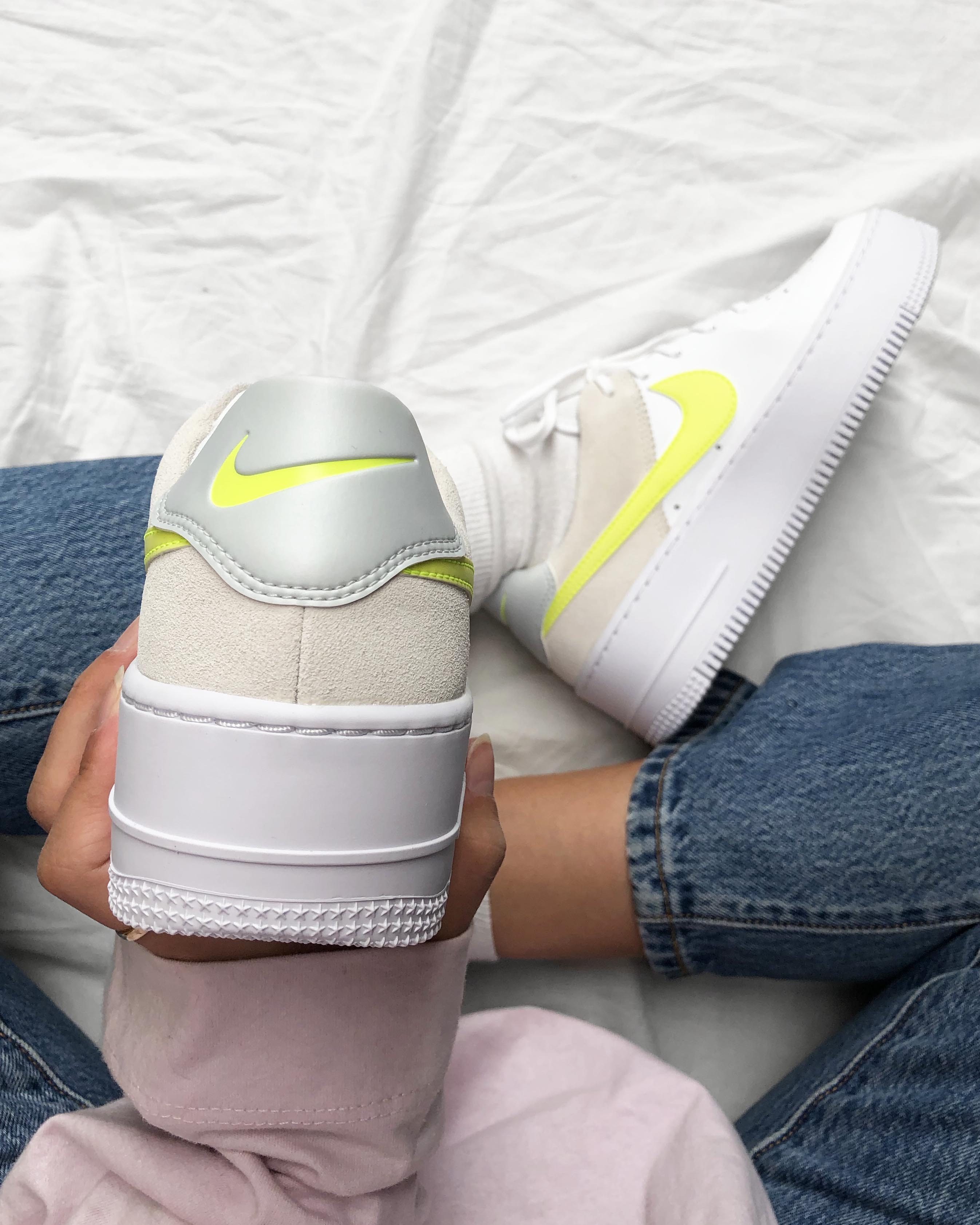 Air Force 1 Sage Lemon Venom 5