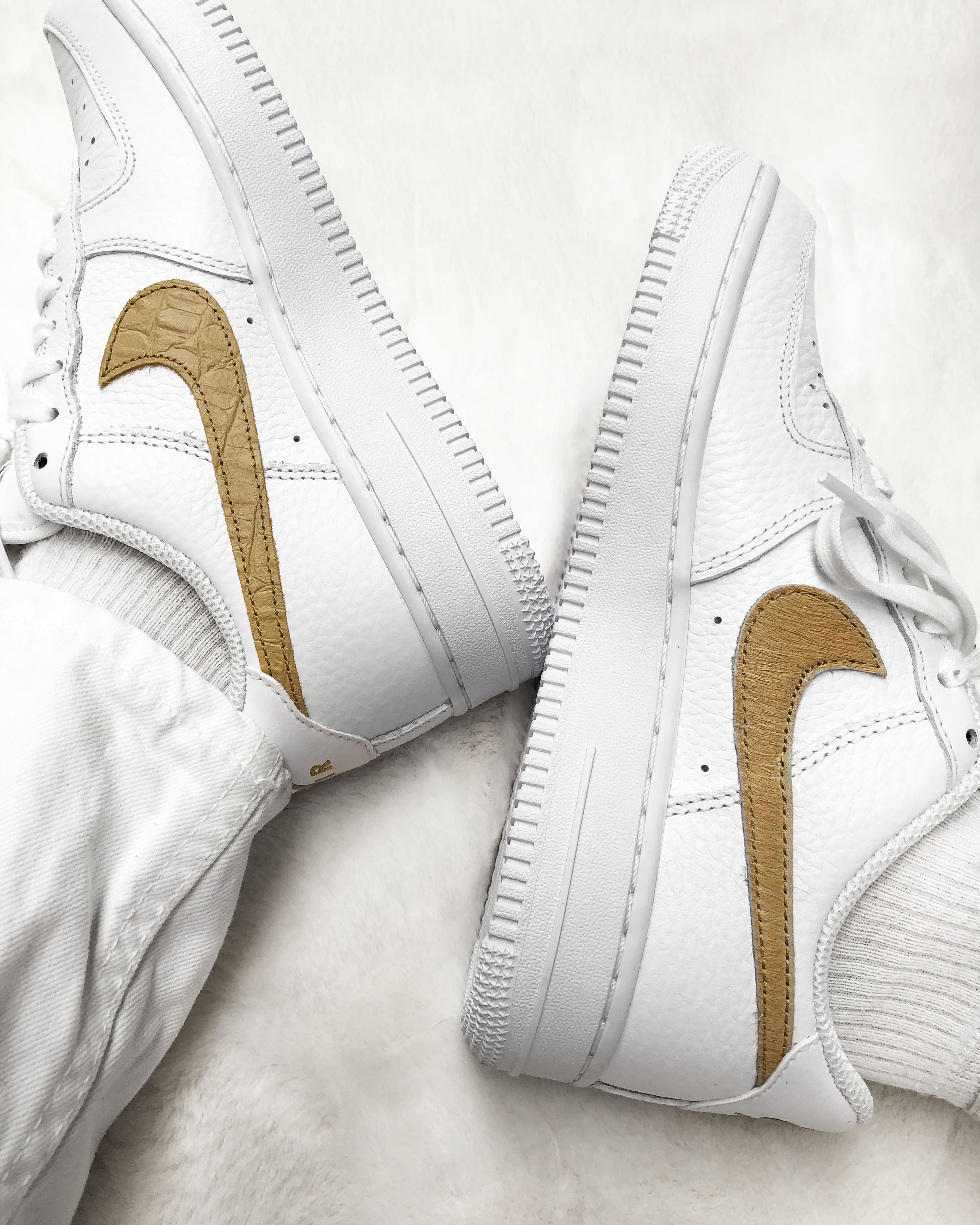 Air Force 1 White Club Gold