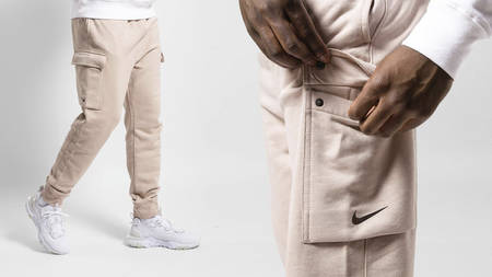 The Nike Sportswear Men's Cargo Trousers are Exceptionally Clean The Nike Sportswear Men's Cargo Trousers are Exceptionally Clean