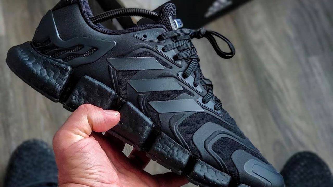 adidas Climacool Vento "Triple Black"
