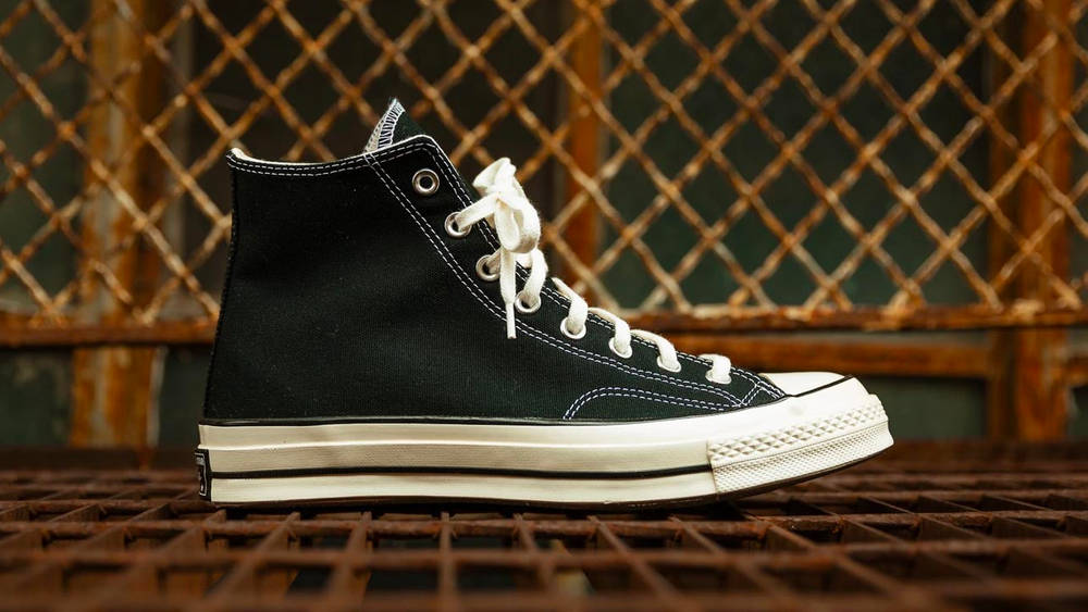 Every Sneakerhead Should Cop the Converse Chuck 70 Classic High Top "Black" Converse Chuck 70 Classic High Top "Black"