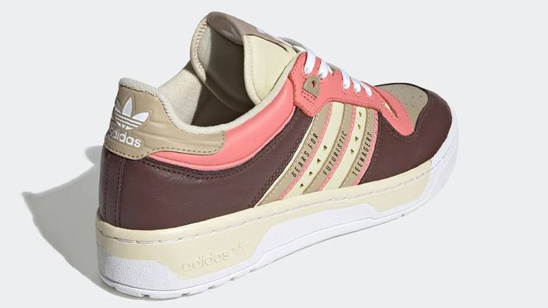 Scarpe adidas clearance human