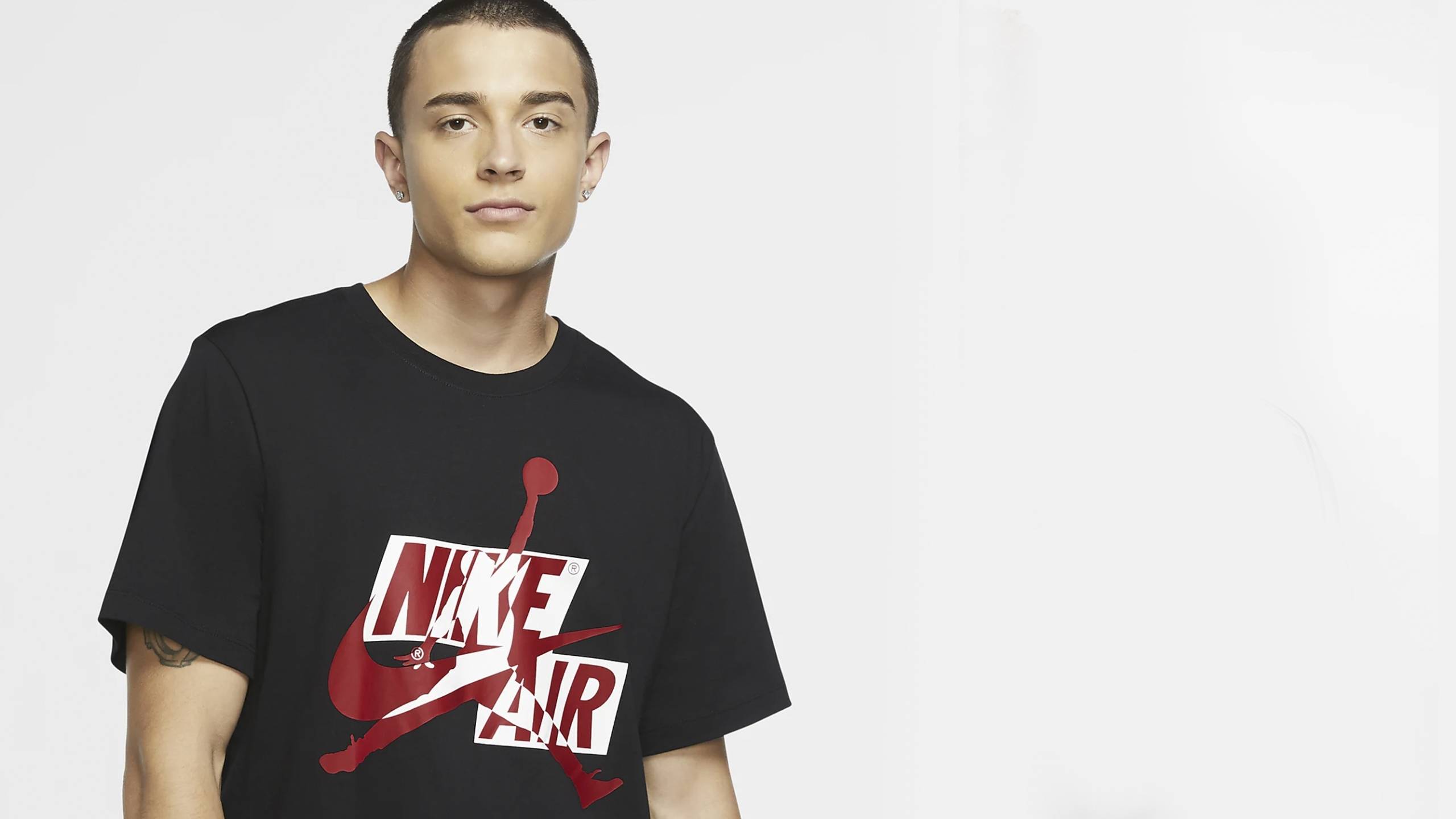 These Incredible Tees Have Just Dropped at Nike