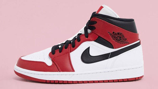 Jordan 1 Gym Red:White side