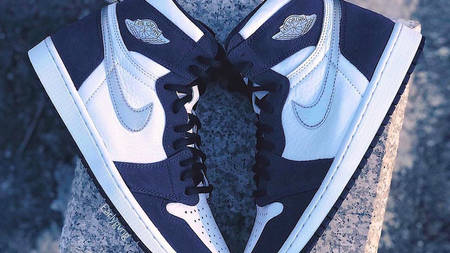 A Closer Look at the Air Jordan 1 Retro High OG "Midnight Navy" A Closer Look at the Air Jordan 1 Retro High OG "Midnight Navy"