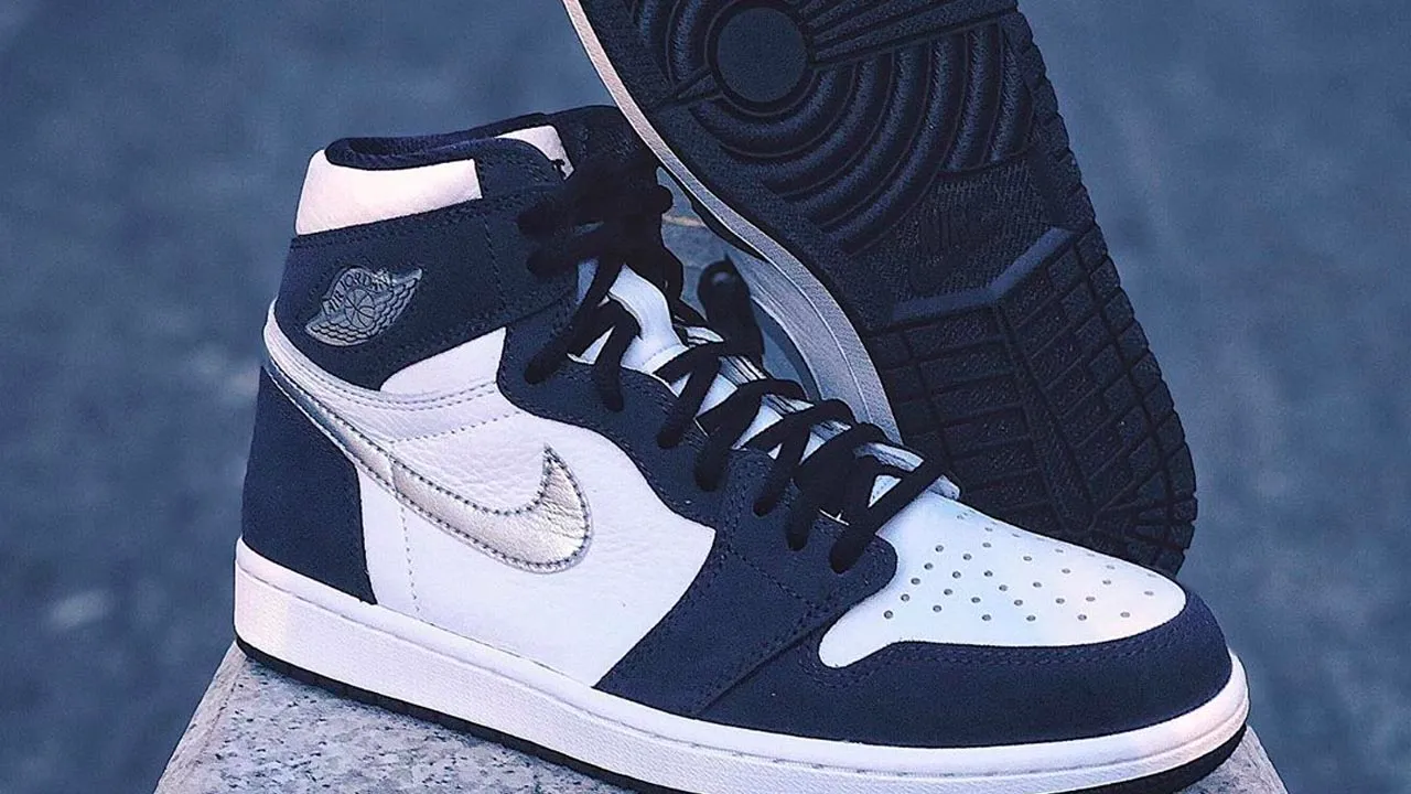 A Closer Look at the Air Jordan 1 Retro High OG "Midnight Navy" The Sole Supplier
