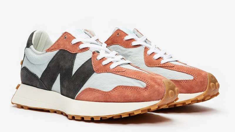 New Balance 327 Brown Grey Front