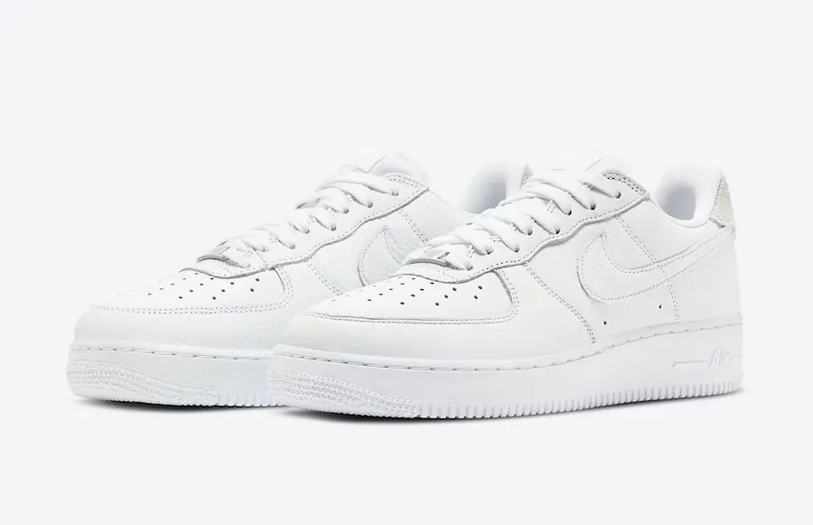 Premium Details Level Up The Classic Air Force 1 | The Sole Supplier