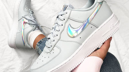 Editor's Pick: Take A Closer Look At This Iridescent Air Force 1 In 'Aura' Editor's Pick: Take A Closer Look At This Iridescent Air Force 1 In 'Aura'