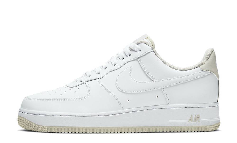 Nike Air Force 1 07 Light Bone White