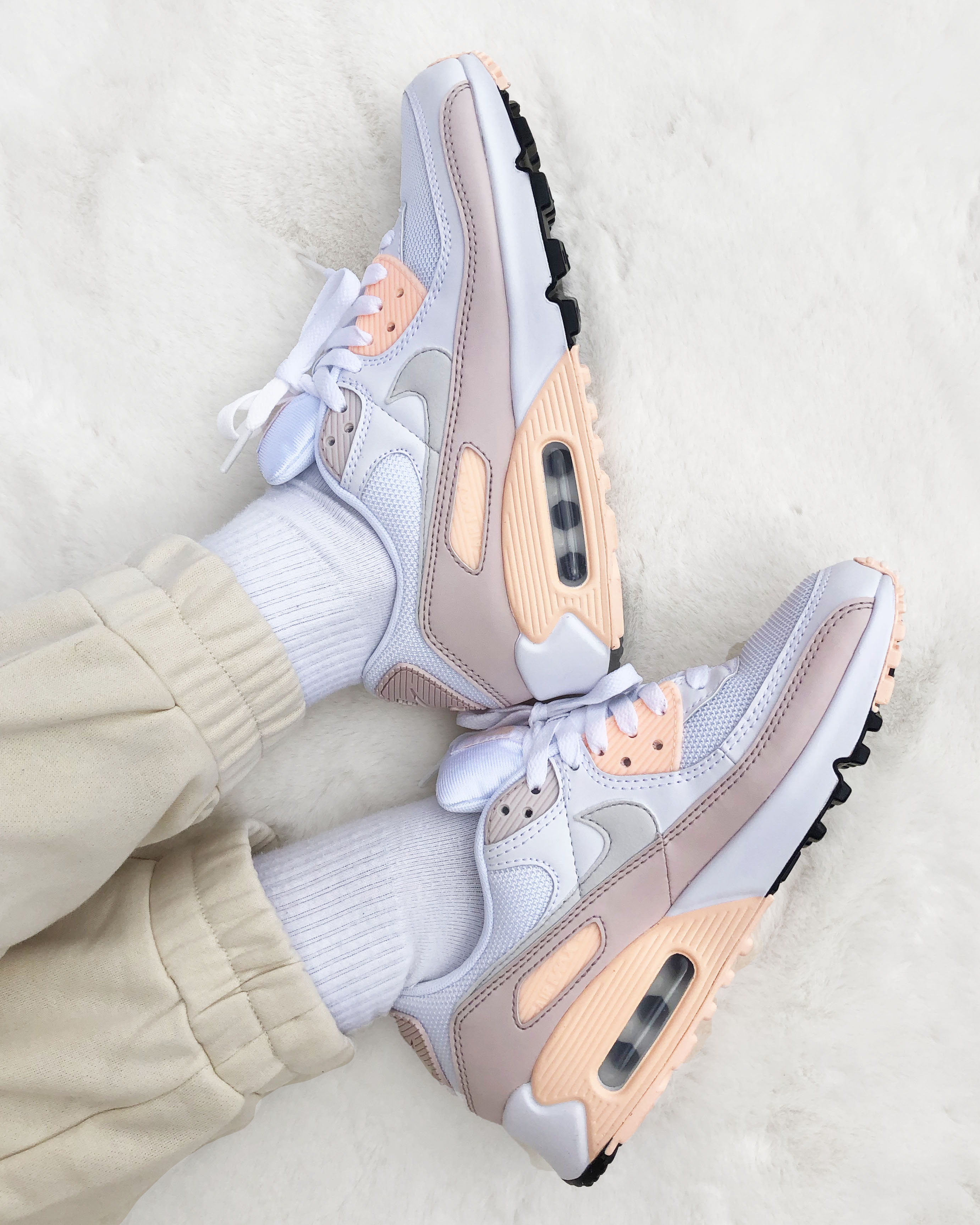 Nike Air Max 90 Barely Rose 7