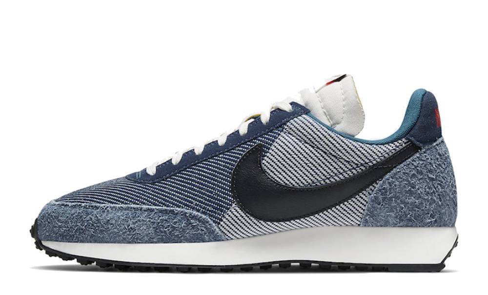 nike vintage tailwind