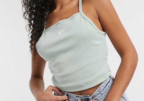 Nike High Neck Top Green