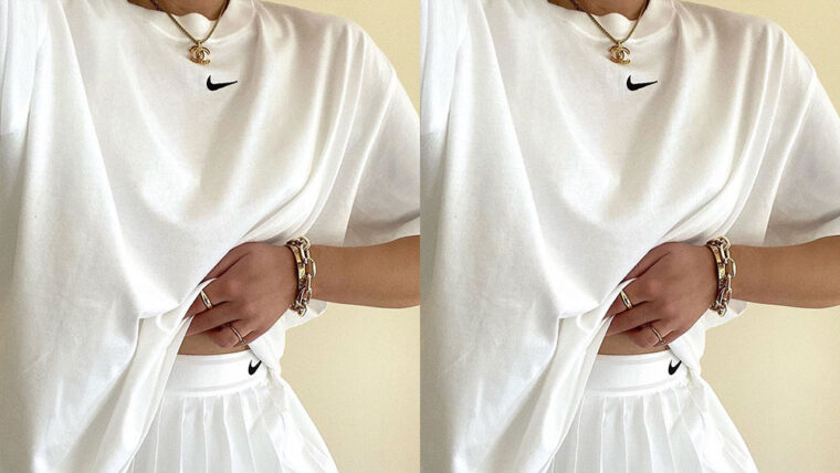 Nike Swoosh Logo T shirt white