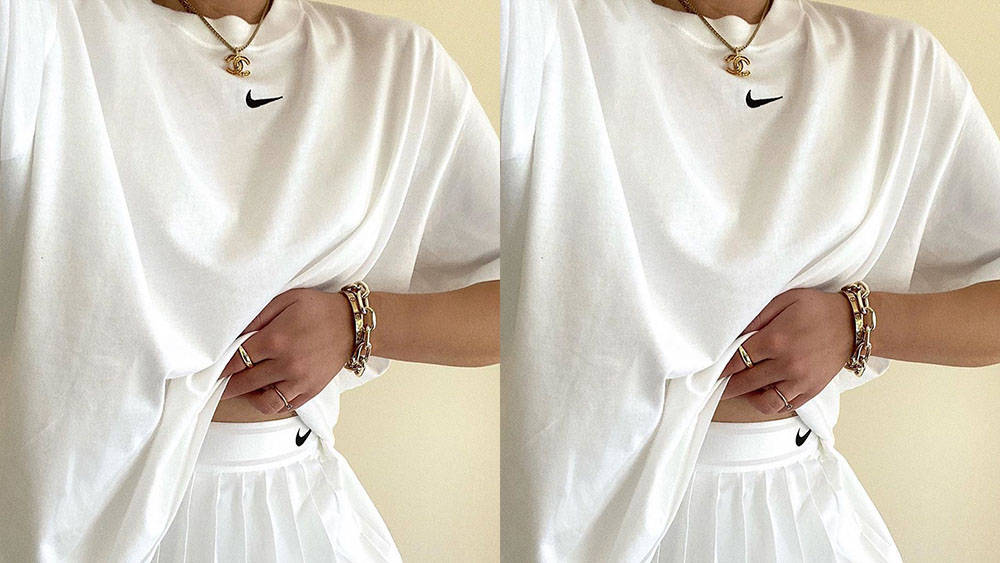 Nike Swoosh Logo T shirt white